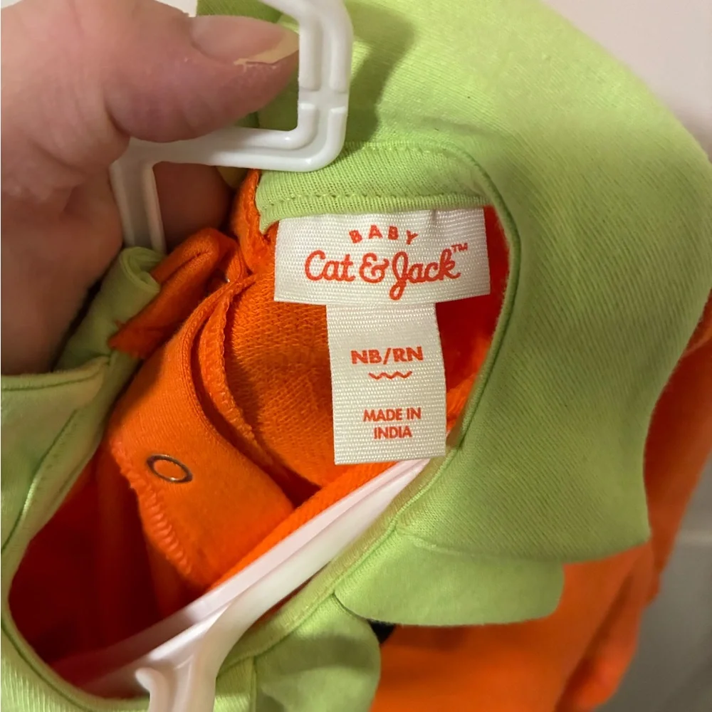 NWT cat & jack Orange Pumpkin Baby Costume Halloween outfit